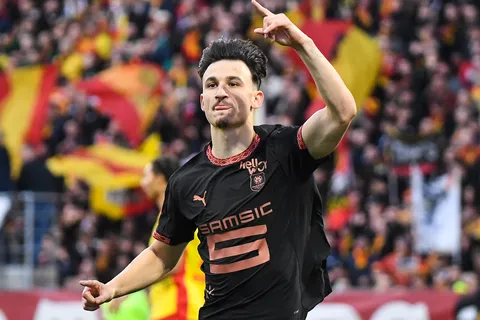 Mercato – 16 buts en L1… Rennes pourra-t-il garder Esteban Lepaul à l’été 2026 ?