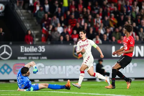 Mercato - Monaco : Mitchell répond sur l’avenir de Ben Yedder