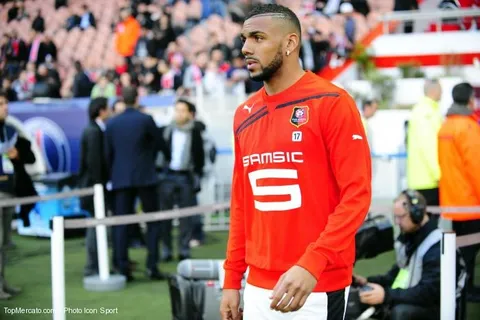 Et si Yann M’Vila restait finalement en Bretagne ?