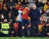 Barça : un ancien milieu du PSG pour remplacer Gavi ?
