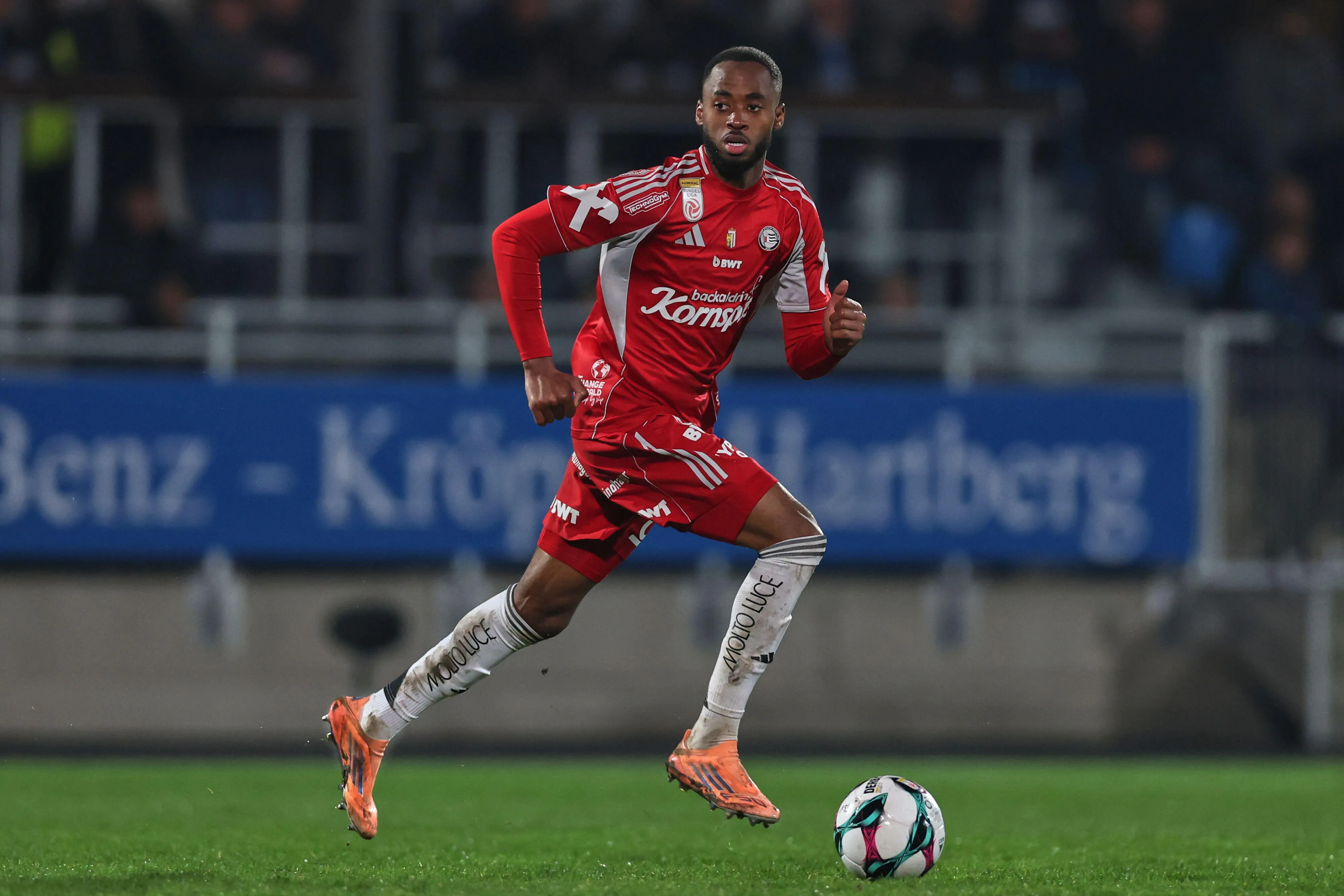 Melayro Bogarde LASK