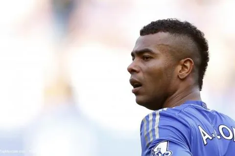 PSG : Ancelotti garde un oeil sur Ashley Cole