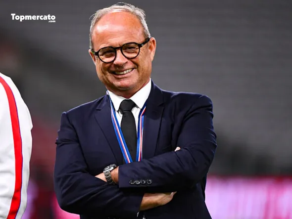 Mercato PSG : un dernier indésirable sur le départ et une recrue surprise pour boucler l’été ?