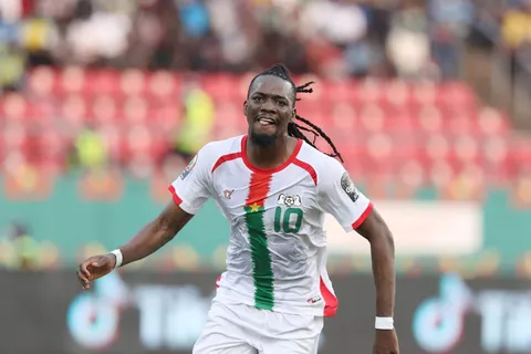 CAN 2022 : le Burkina Faso élimine le Gabon en 8es
