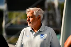 OM : “je serais très heureux de pouvoir compter sur eux”, Genesio espère retenir 2 cadres au mercato
