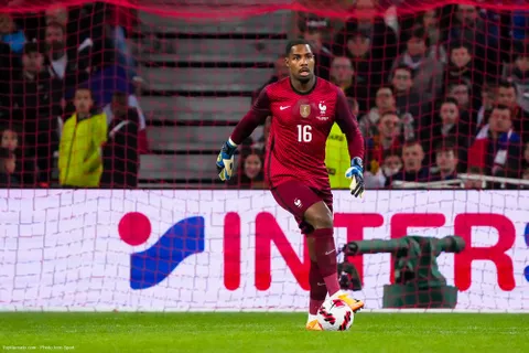 Mercato - Milan AC : un cador anglais se renseigne sur Maignan