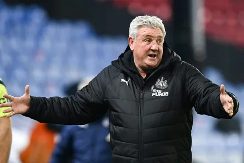 Mercato - Newcastle : la nouvelle direction s’exprime sur l’avenir de Steve Bruce