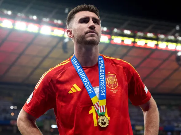 Mercato OM : les choses se compliquent dans le dossier Aymeric Laporte