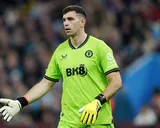 Douche froide pour Emiliano Martinez !