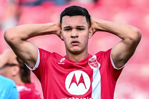 OM : l’Inter propose une formule étonnante pour Carboni