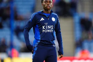 Mercato : Manchester United lance le derby avec City pour le joyau Jeremy Monga