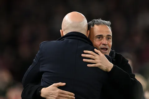 Mercato PSG, Liverpool : après la C1, une nouvelle bataille pour le même défenseur central