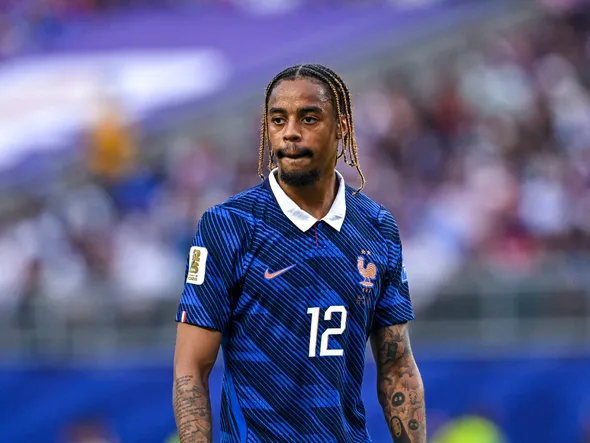 Mercato PSG : Barcola trop cher, Liverpool accélère sur une sensation de la Coupe du monde 2026 que Paris courtise aussi !