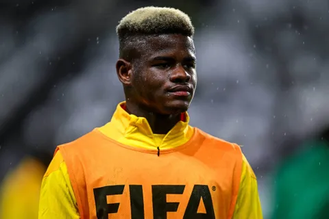 Rennes : Faye justifie sa signature