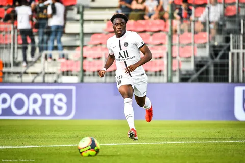 Mercato - PSG : un club de Ligue 1 pense à Kalimuendo