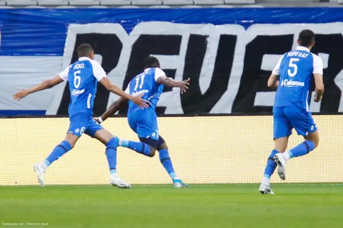 Barrages L1/L2 : Grenoble domine le Paris FC et ira à Toulouse