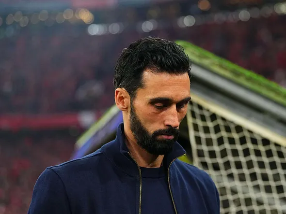 Quelques mois après le Real Madrid, Alvaro Arbeloa se rapproche d’un nouveau limogeage !