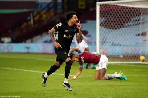 Mercato - Manchester United : la direction songerait à prolonger Lingard