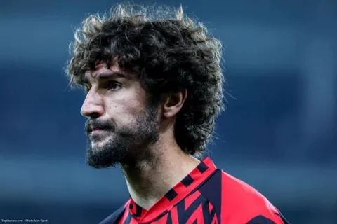 Mercato - Milan AC : Adli sur le départ