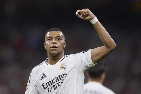 Real Madrid : Ancelotti voit un changement dans l’attitude de Mbappé