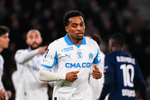 Mercato OM : un club de Ligue Europa va passer à l’action pour Quinten Timber