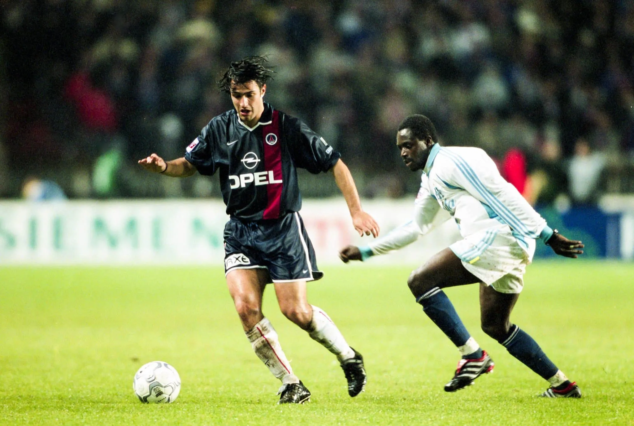 Quel entraîneur du PSG a été à l’initiative du recrutement, en 2001 et en 2002, de trois flops portugais : Joaquim Agostinho, Hugo Leal et Filipe Teixeira ?