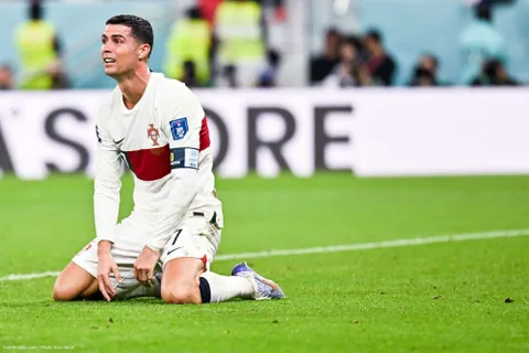 Un chef d’Etat vole au secours de CR7