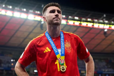 Mercato OM : le principal concurrent dans le dossier Aymeric Laporte dévoilé