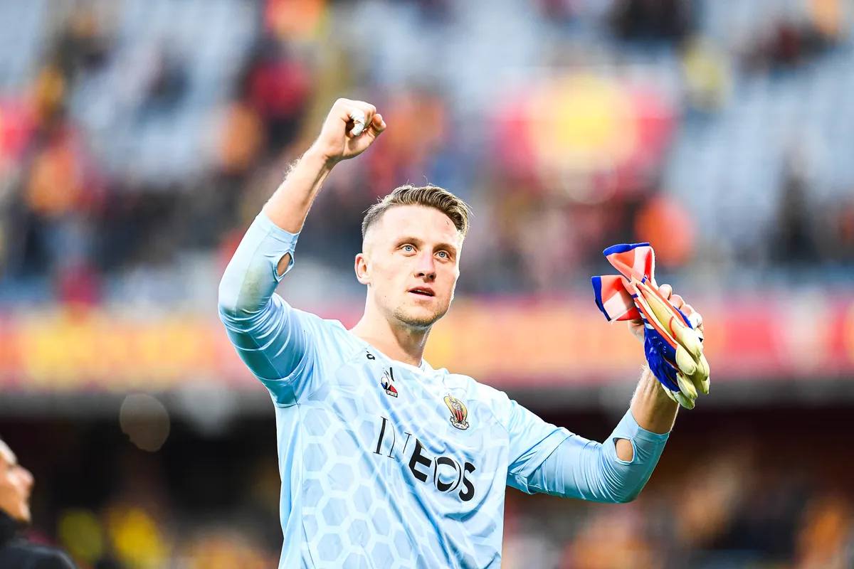Le prix dérisoire payé par Nice au PSG pour Marcin Bulka