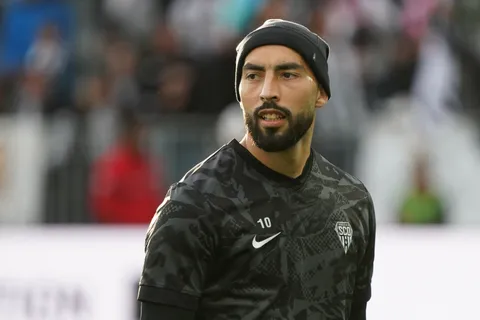 Mercato OM, OL : “ça ne devrait pas traîner pour Himad Abdelli”, un favori se détache pour recruter le bon coup du SCO