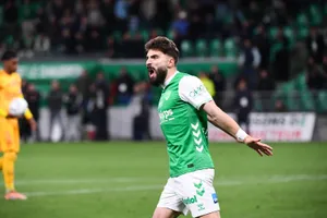 Mercato ASSE : un 3e courtisan prêt à créer la surprise pour Davitashvili, valorisé 20 M€