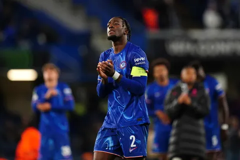 Mercato - Chelsea : Axel Disasi entre la Ligue des Champions et la Ligue Europa