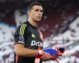 Mercato Manchester United : un géant de Serie A prêt à passer à l’action pour Emiliano Martinez ?