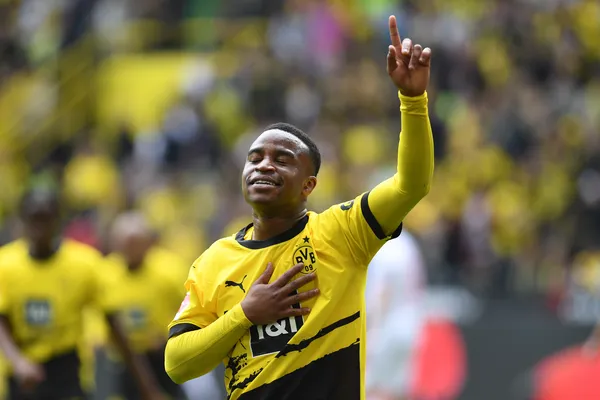 Youssoufa Moukoko Borussia Dortmund