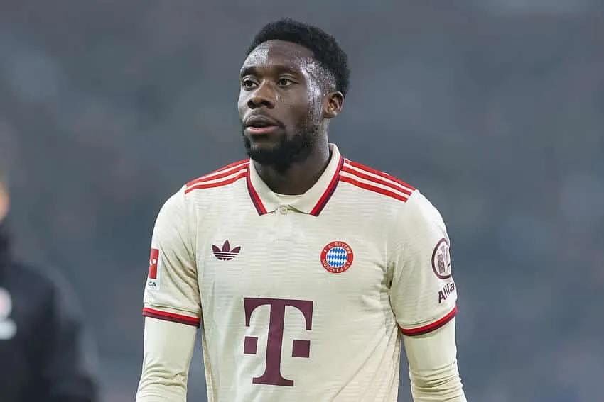 Alphonso Davies, Bayern Munich