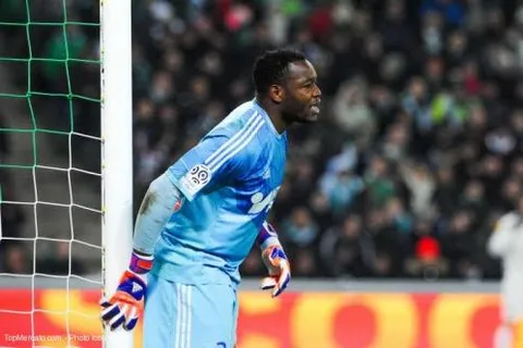 OM : Mandanda “admiratif” du travail de Lopes