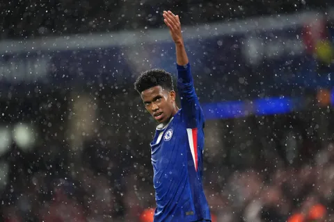 Estevao buteur à Qarabag : peu de temps de jeu avec Chelsea mais déjà dans l’histoire de la Ligue des champions