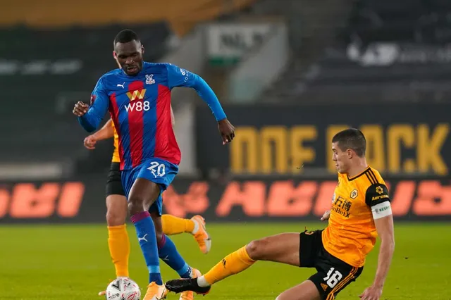 Officiel Mercato - Crystal Palace : Benteke a prolongé jusqu’en 2023