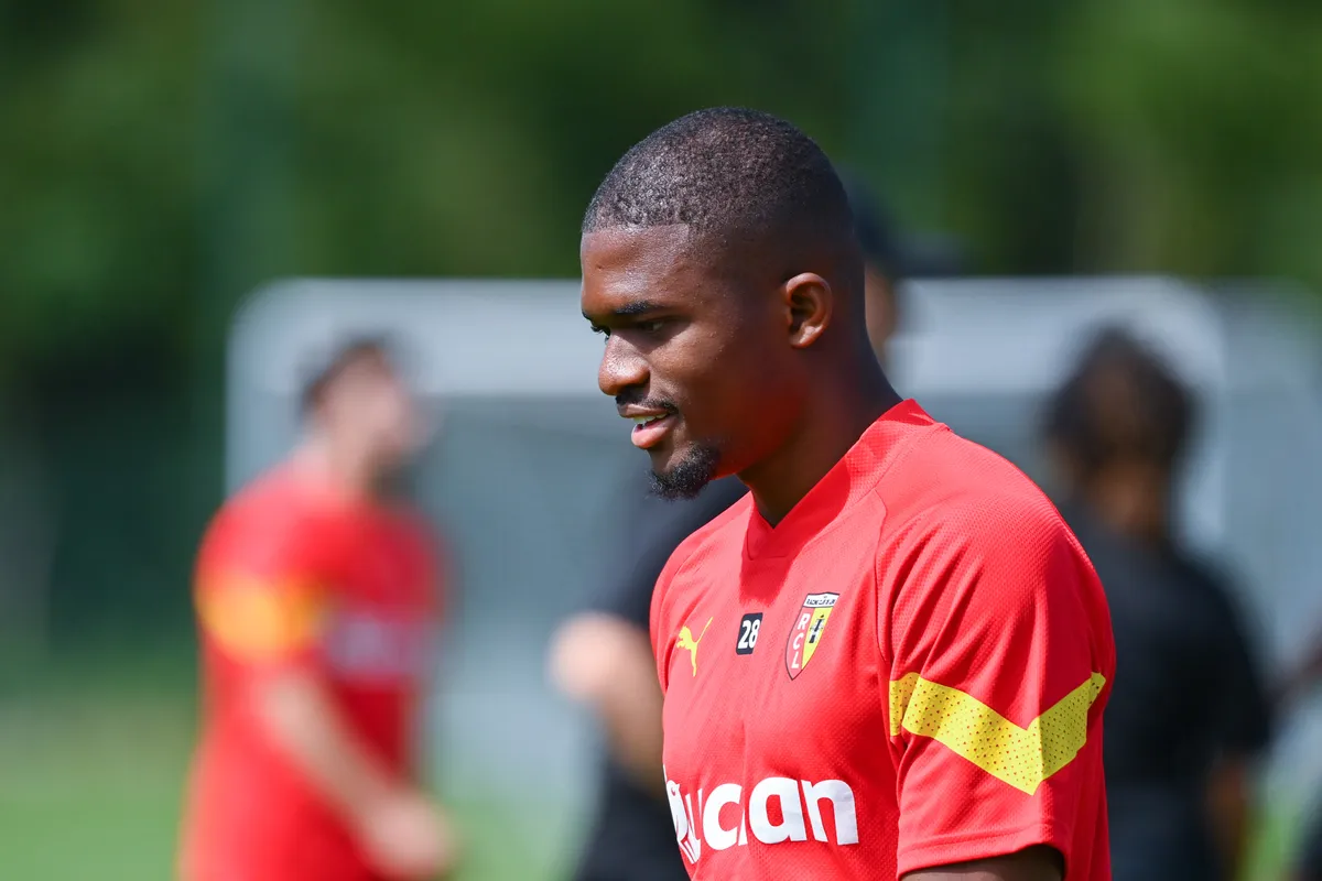 Cheick Doucouré Lens