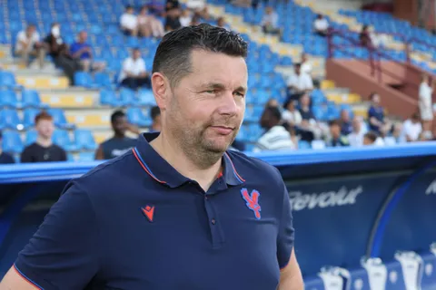 Mercato Chelsea : avant même sa signature, une recrue à 45 M€ déjà promise à Pierre Sage ?