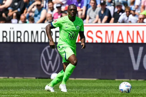 Mercato - Nice : Telles, mais pas que… La short-list pour le latéral gauche