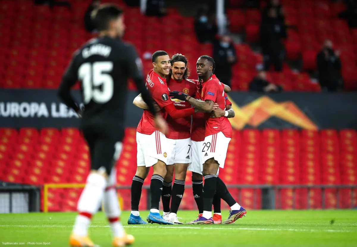 Edinson Cavani, Manchester United-Grenade