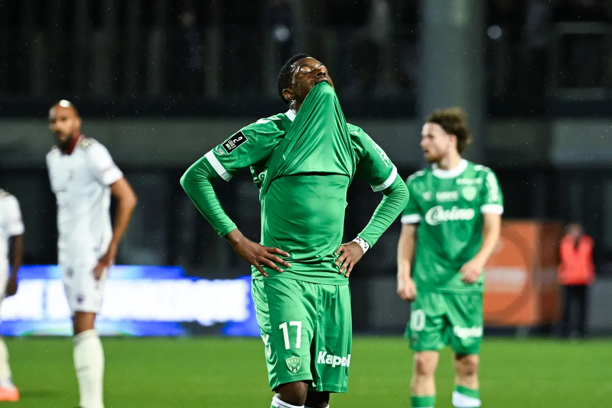 Mercato ASSE : Paalberg-Duffus, 2 attaquants déjà promis à un départ en janvier 2027 ?