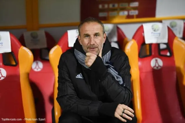 Officiel Mercato - Nîmes : Buades rejoint un club de Ligue 2