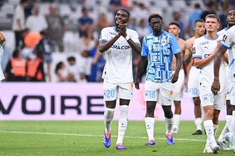 OM : une recrue tape déjà du poing sur la table