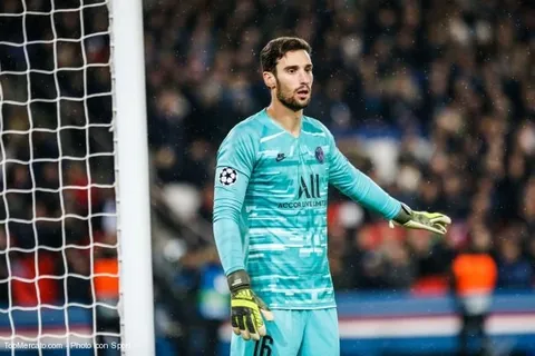 PSG : le Milan AC lorgnerait Sergio Rico