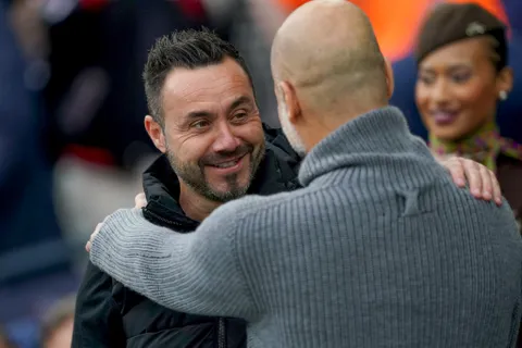 Mercato OM : Roberto De Zerbi dans la shortlist de Manchester City pour l’après-Guardiola !