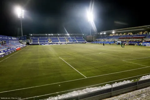 Mercato - Huesca : Pacheta s’installe sur le banc (Officiel)
