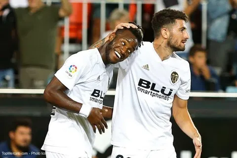 Valence : Batshuayi aurait des touches à Londres