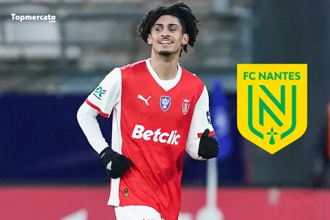 Mercato Nantes : le Paris FC et un club européen de L1 à la lutte pour le prodige Yassine Benhattab